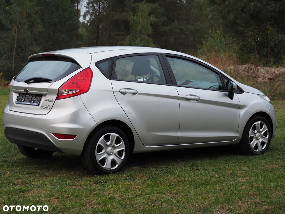 Ford Fiesta 1.25 Trend SVP - 12