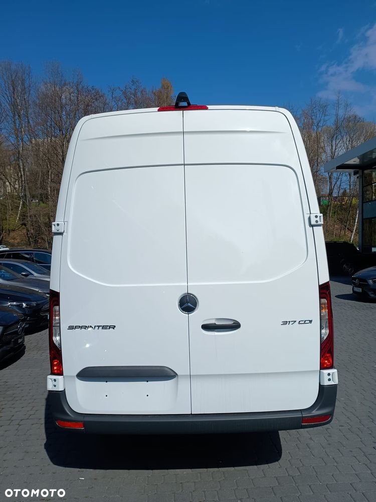 Mercedes-Benz Sprinter 317 Furgon L3H2 - 4