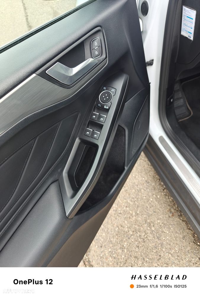 Ford Focus 1.0 EcoBoost Start-Stopp-System Aut. ACTIVE - 19