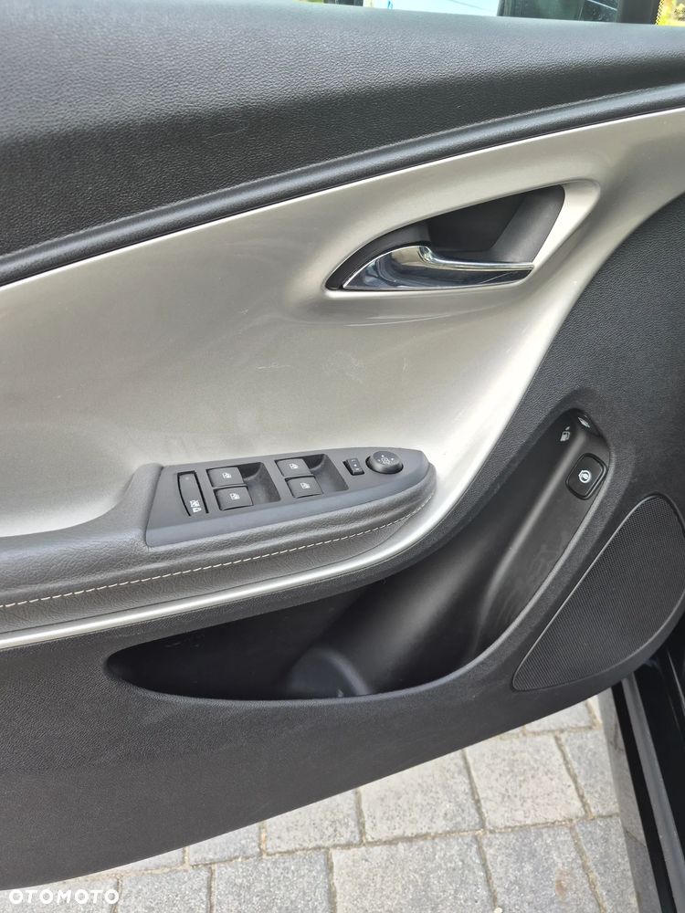 Opel Ampera - 25
