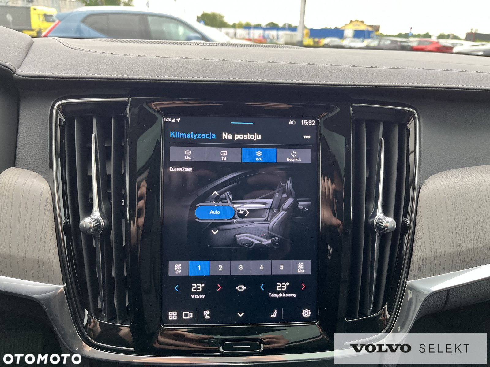 Volvo V90 - 19