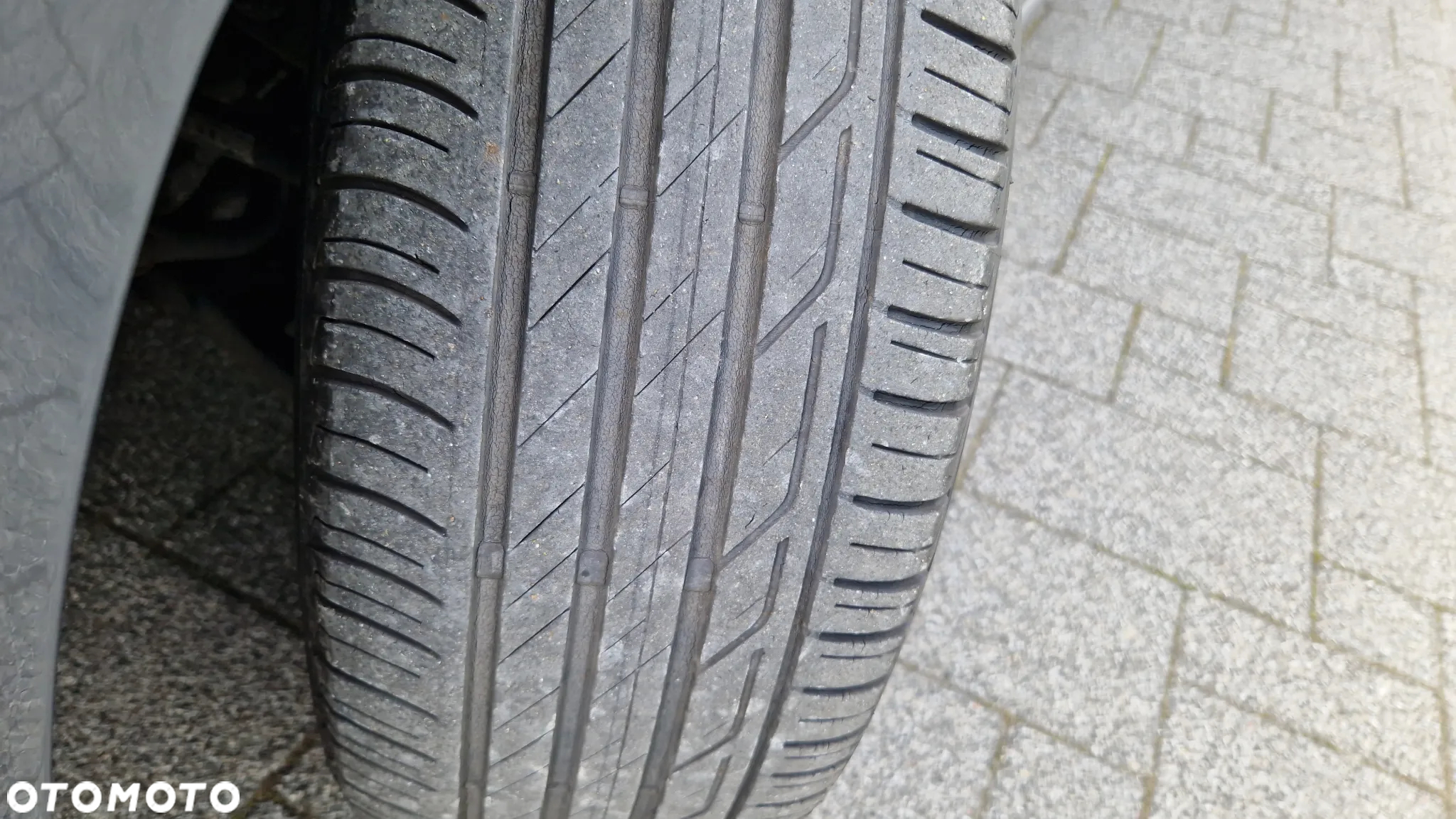 Volkswagen Passat Variant 2.0 Blue TDI SCR Comfortline - 33