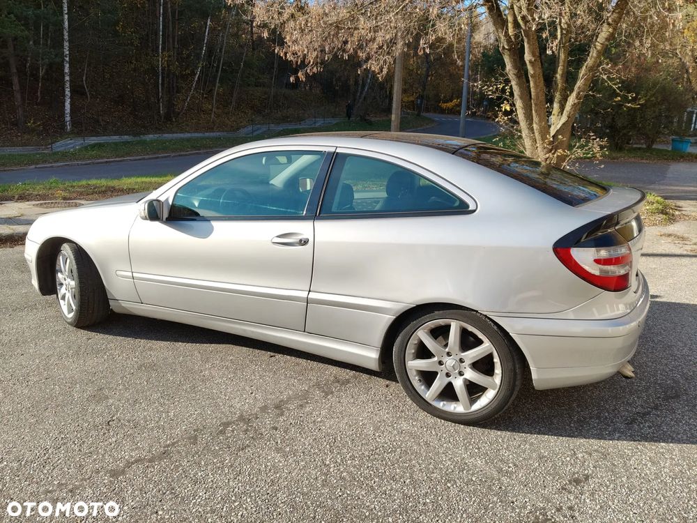 Mercedes-Benz Klasa C 200 Kompressor Automatik - 4