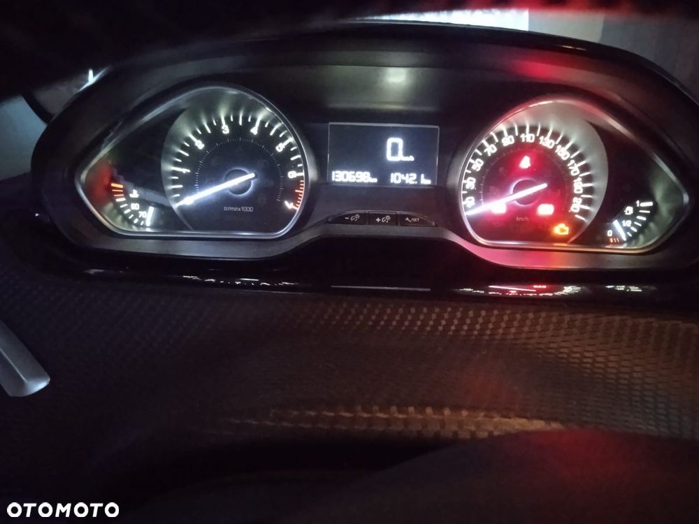 Peugeot 208 PureTech 82 Winter Edition - 14