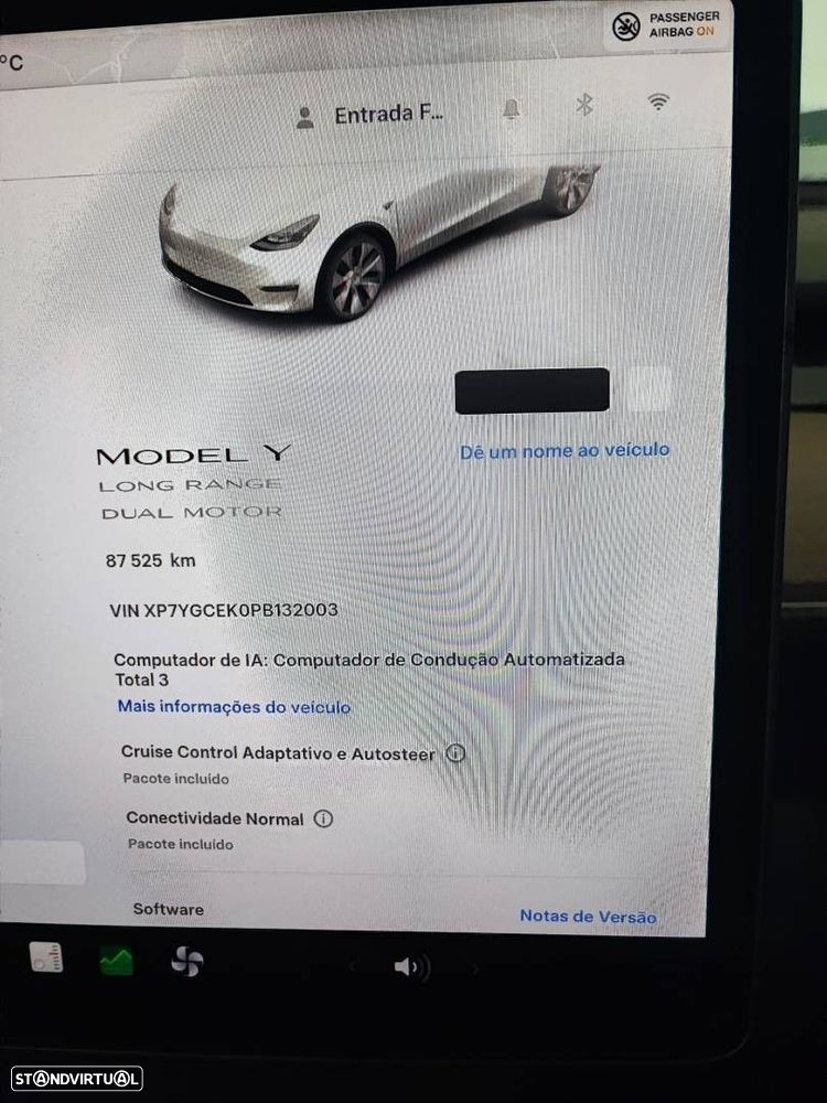 Tesla Model Y Long Range Dual Motor AWD - 14