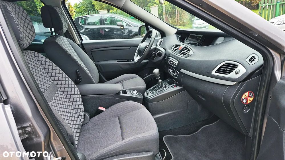 Renault Scenic 1.6 16V 110 TomTom Edition - 37