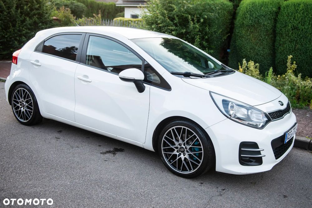 Kia Rio 1.2 Attract - 3