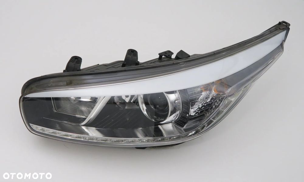KIA CEED 2 II JD 2012 - 2017 reflektor SOCZEWKA + LED ORYGINAŁ OE - 1