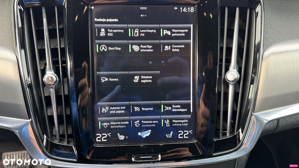 Volvo V90 D4 AWD Geartronic Momentum - 25