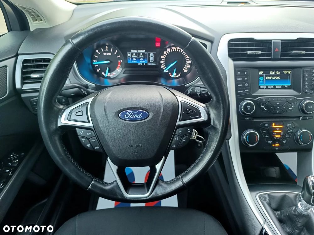 Ford Mondeo 2.0 TDCi Ambiente Plus - 28