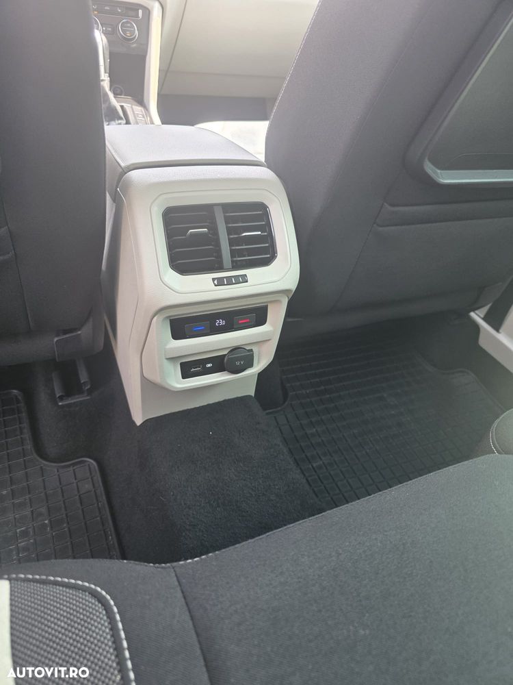 Volkswagen Tiguan - 13