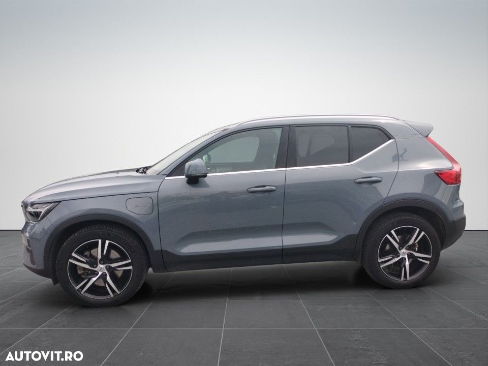 Volvo XC 40 - 3