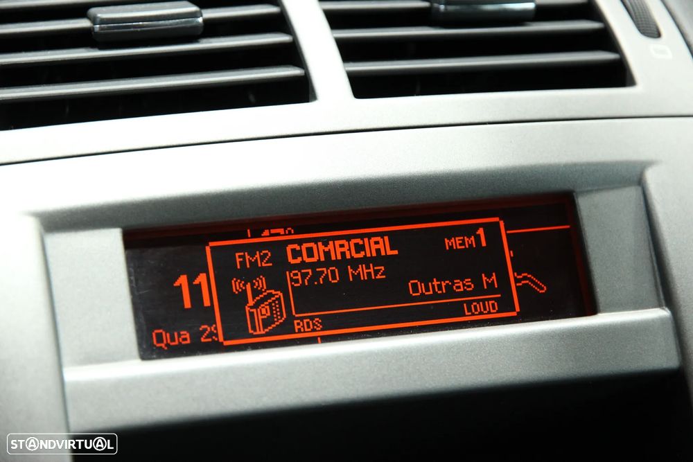 Peugeot 407 2.0 HDi Executive - 18