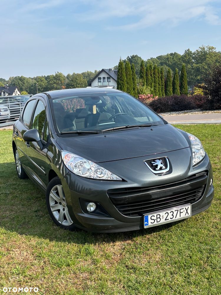 Peugeot 207 - 2