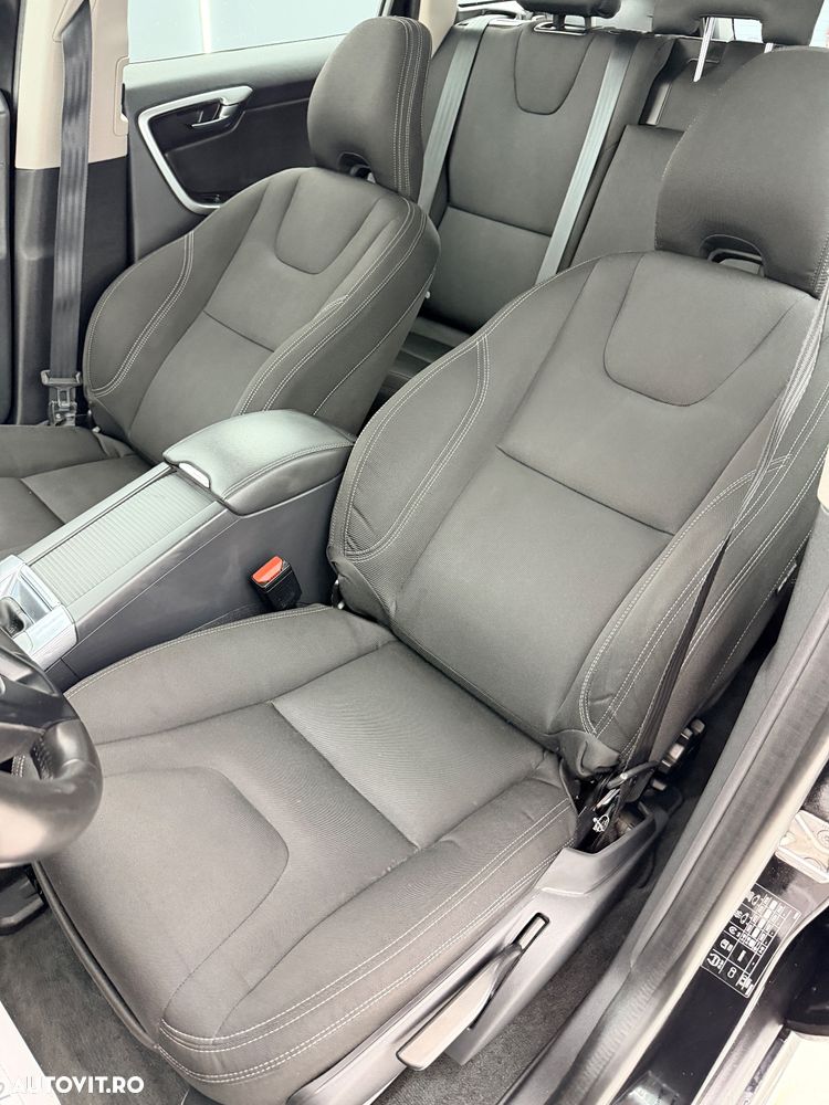 Volvo XC 60 D3 Kinetic - 17