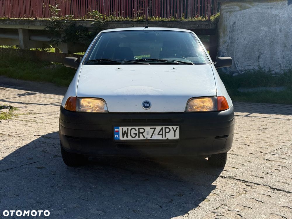 Fiat Punto - 8