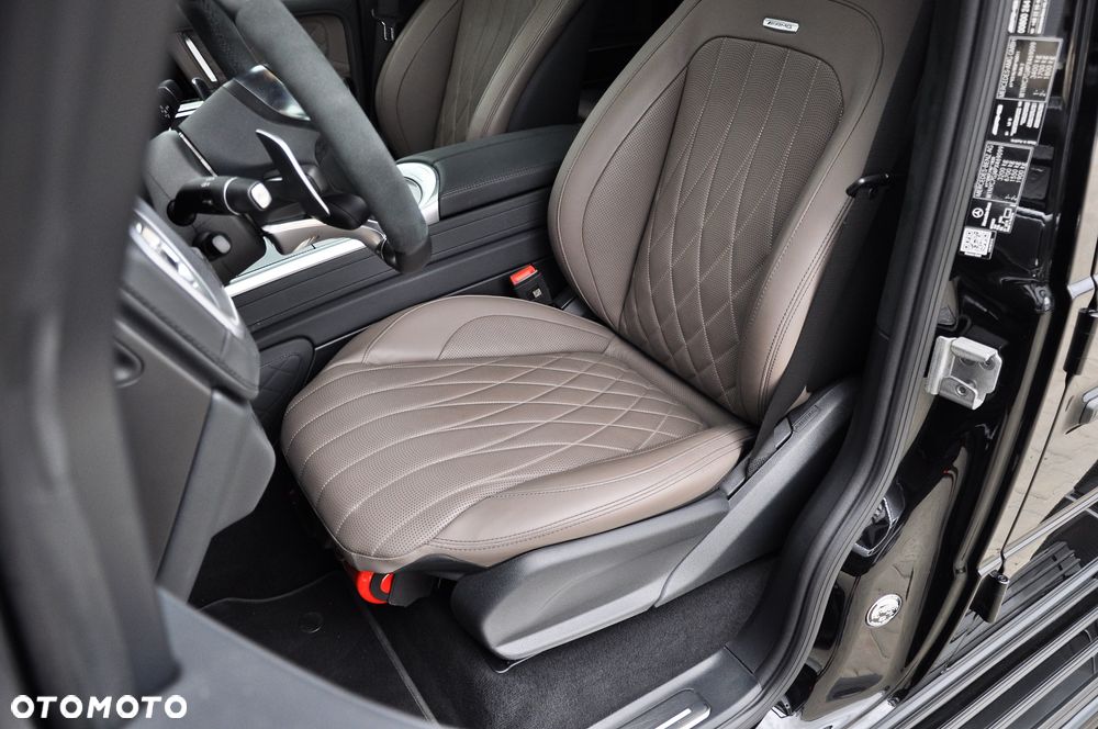 Mercedes-Benz Klasa G AMG 63 4x4 2 - 13