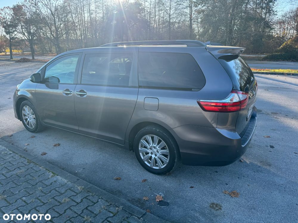 Toyota Sienna 3.5 V6 Limited AWD - 11