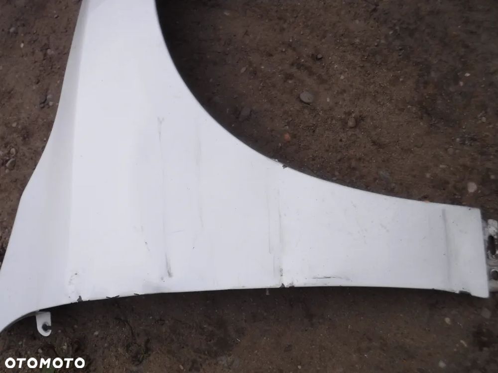 Volvo V60 S60 II blotnik prawy 614-46 - 2