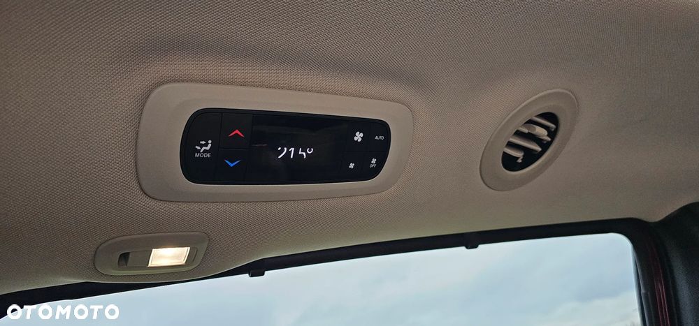 Chrysler Pacifica - 28