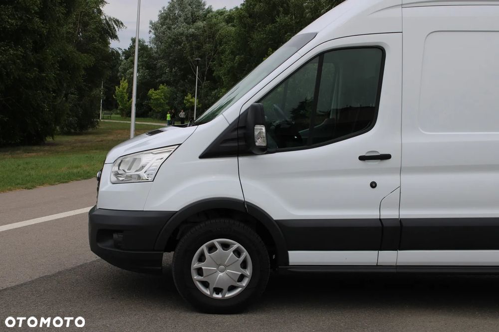 Ford Transit - 12