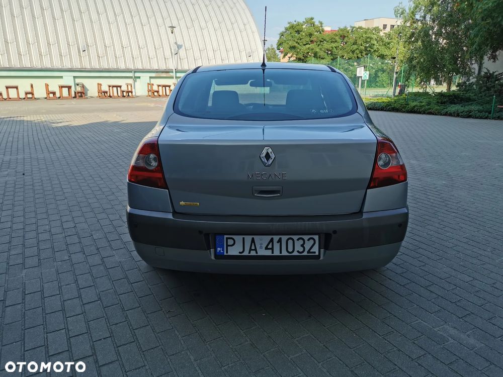 Renault Megane 1.4 Confort Authentique - 6