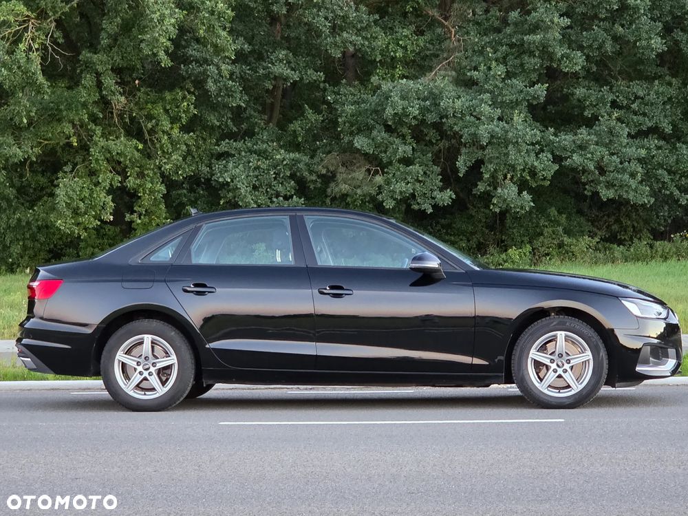 Audi A4 Limousine 30 TDI mHEV Advanced S tronic - 3