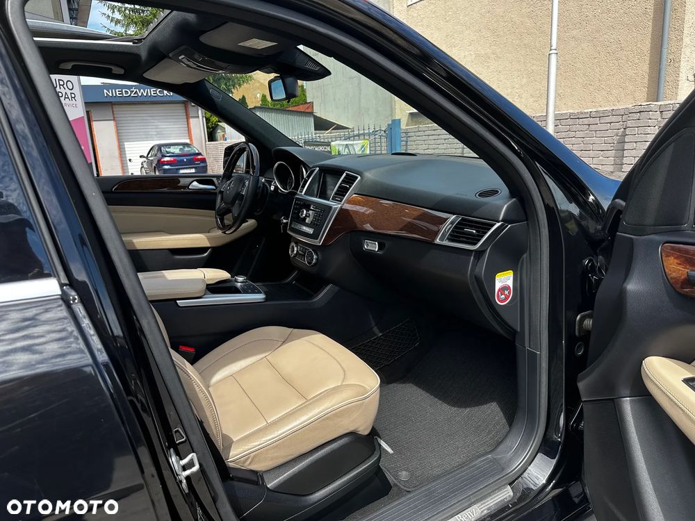Mercedes-Benz ML - 5