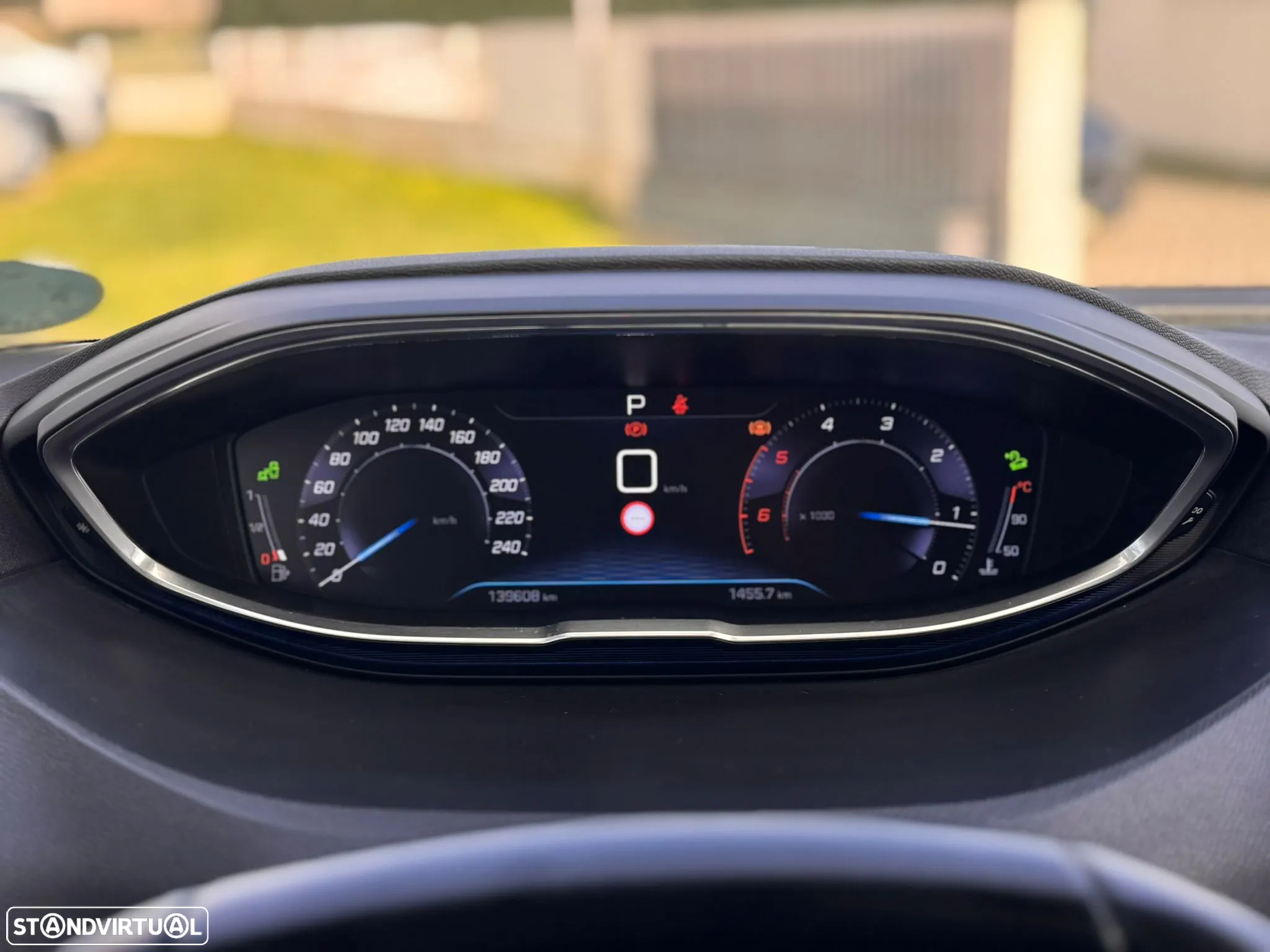Peugeot 3008 1.6 BlueHDi Allure EAT6 J18 - 39