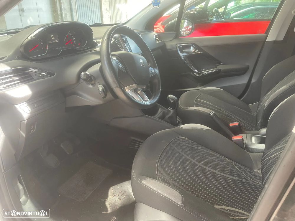 Peugeot 208 1.2 VTi Access - 11