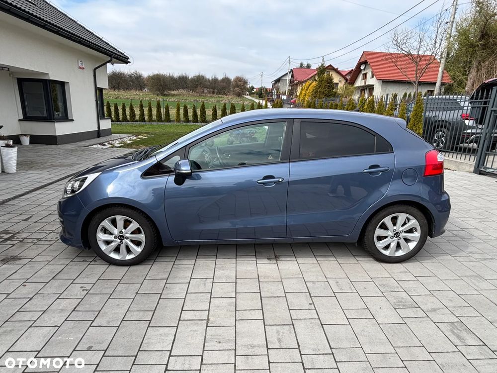 Kia Rio 1.4 L Business Line - 9
