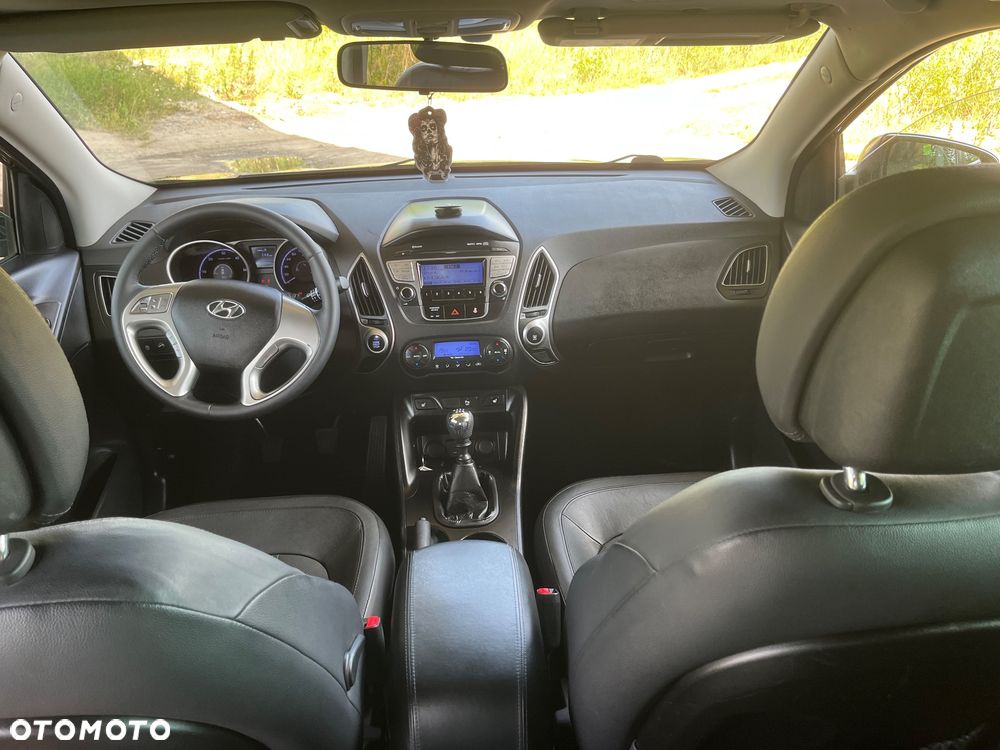 Hyundai ix35 1.7 CRDi Premium 2WD - 18