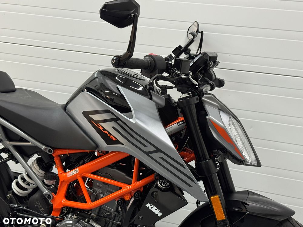 KTM Duke - 11