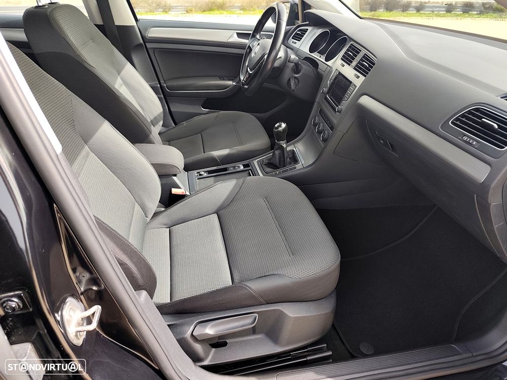 VW Golf Variant 1.6 TDi BlueMotion Confortline - 14
