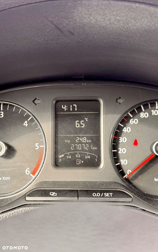 Volkswagen Polo - 10