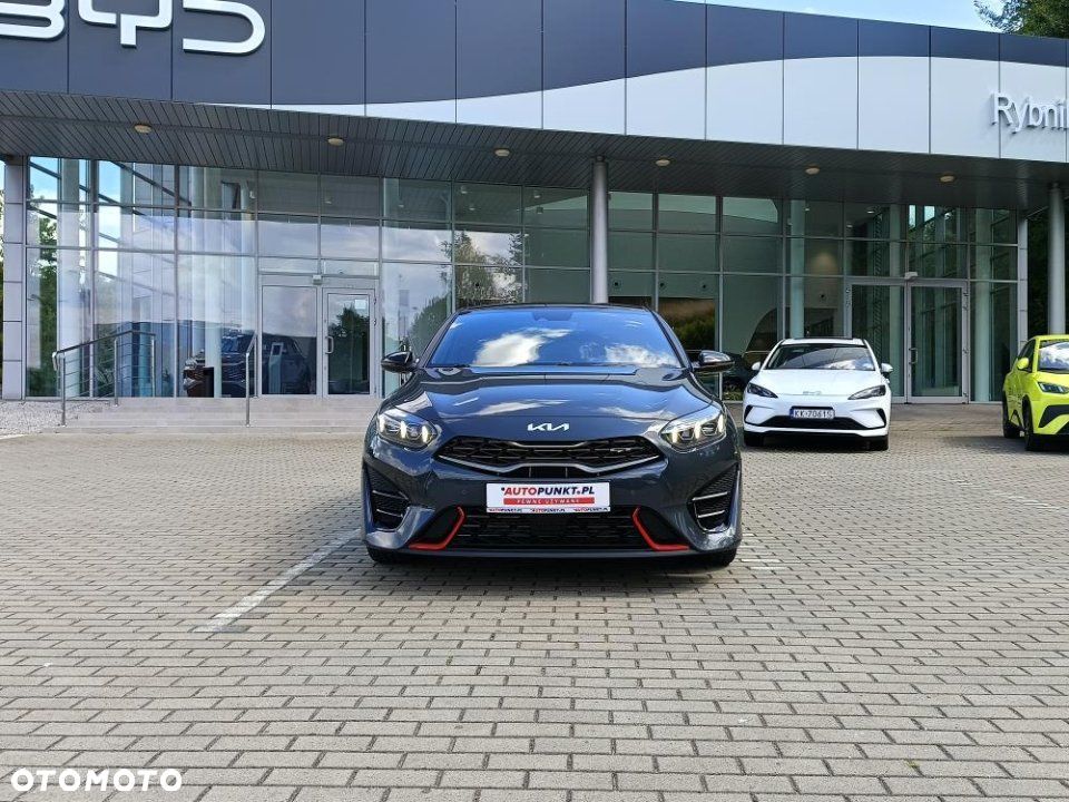 Kia ProCeed - 2