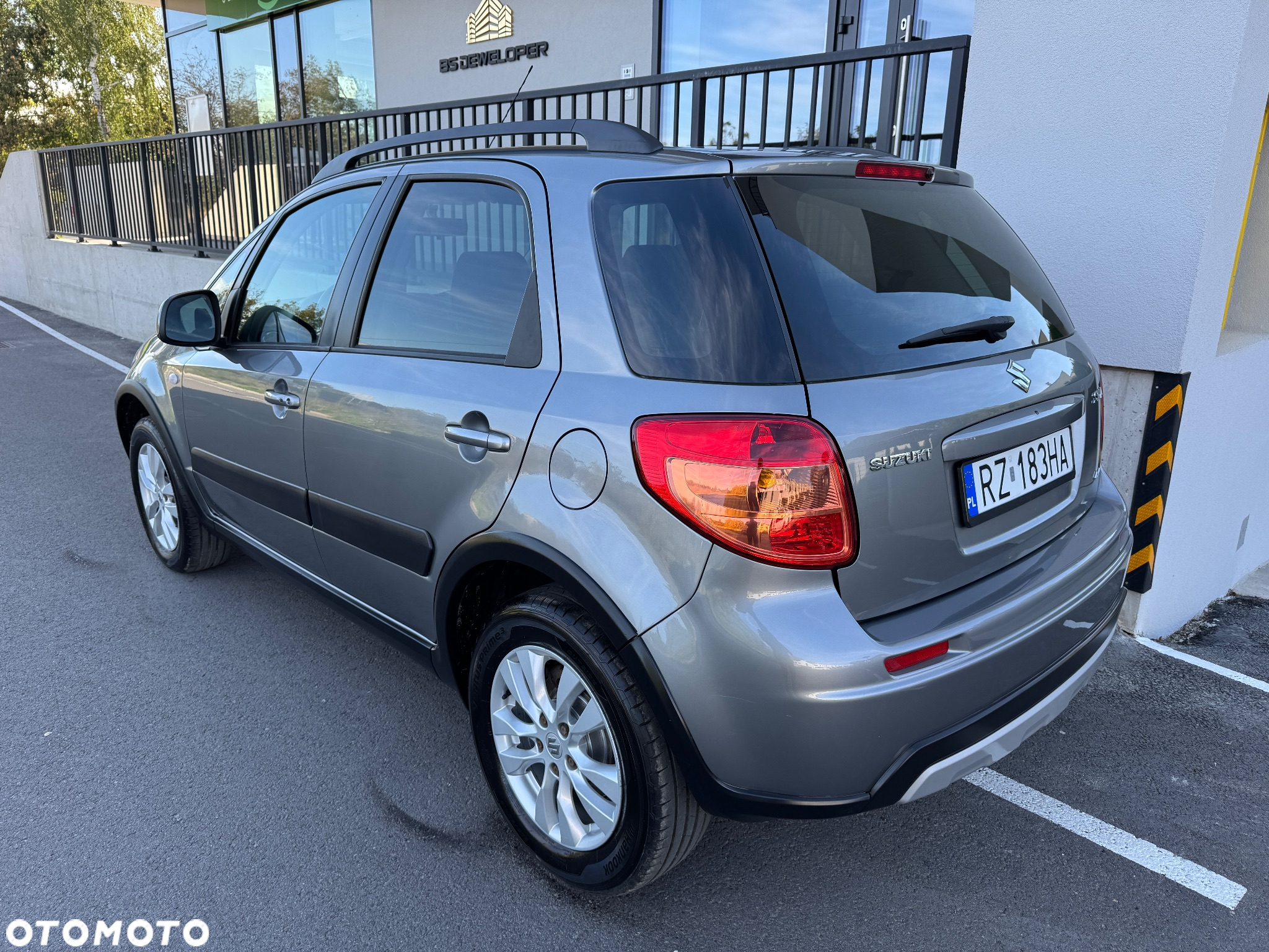 Suzuki SX4 1.6 Premium 4WD - 4