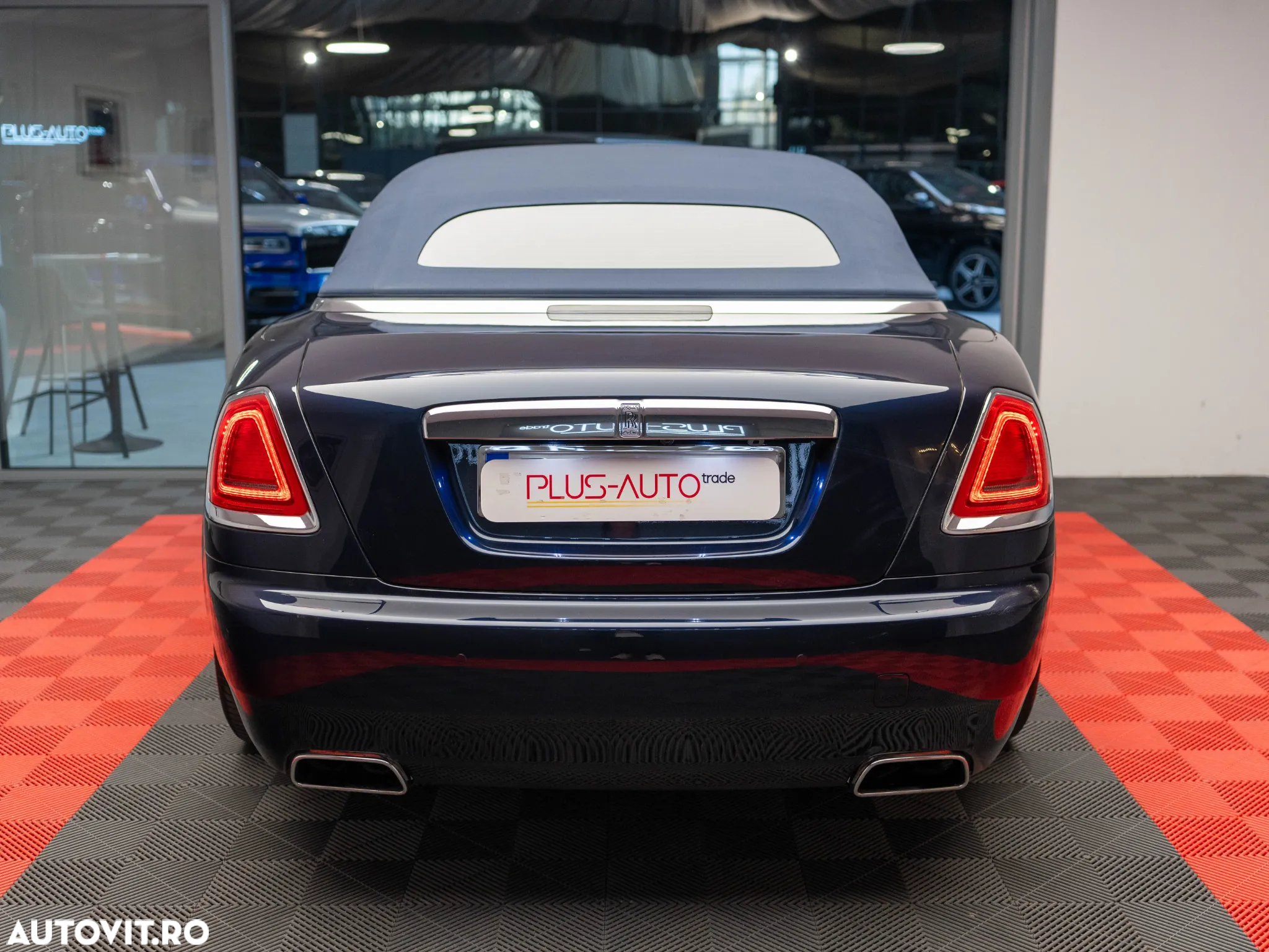 Rolls-Royce Dawn Standard - 5