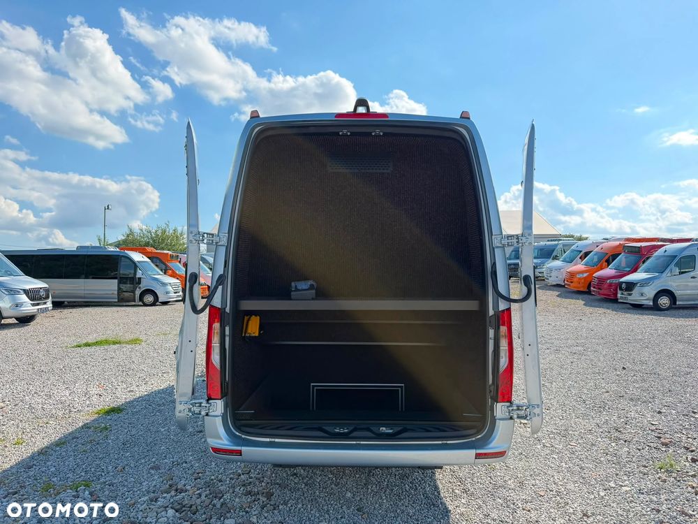 Mercedes-Benz Sprinter 519 - 6