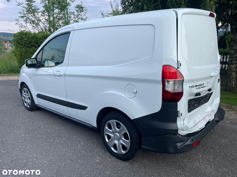 Ford courier - 6