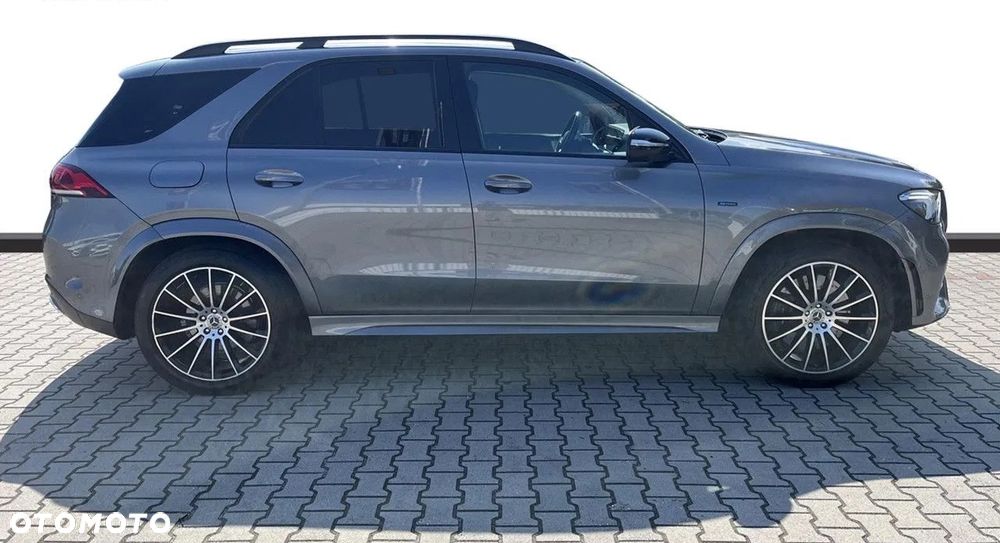 Mercedes-Benz GLE - 4