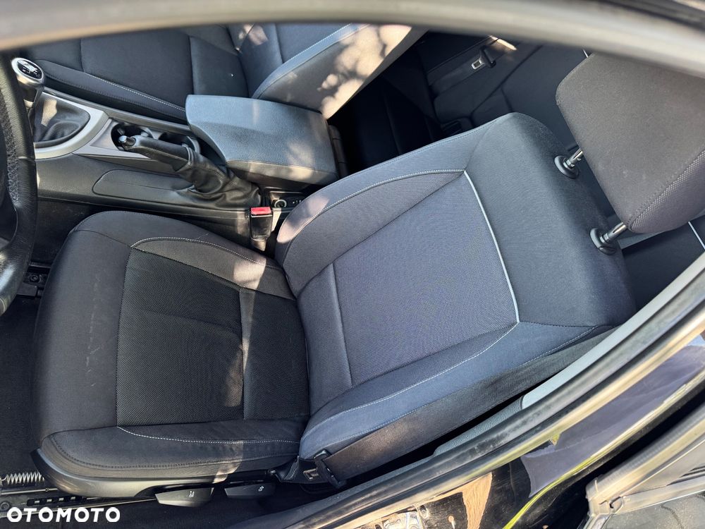 BMW Seria 1 - 8