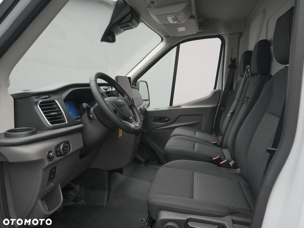 Ford Transit L3H2 Van 165KM Trend - 16