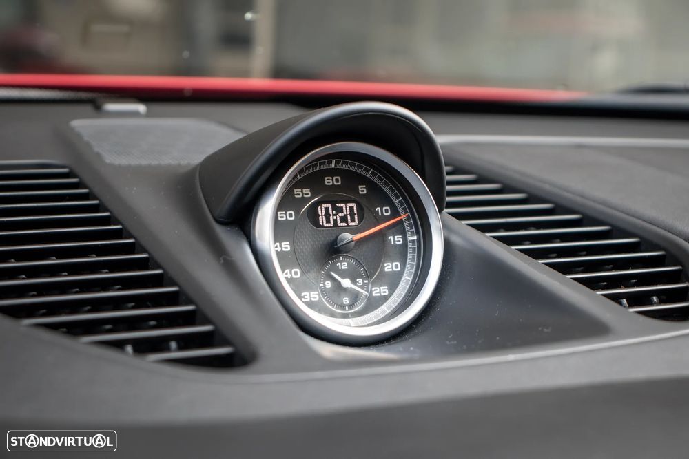 Porsche 911 (991) Carrera GTS PDK - 31