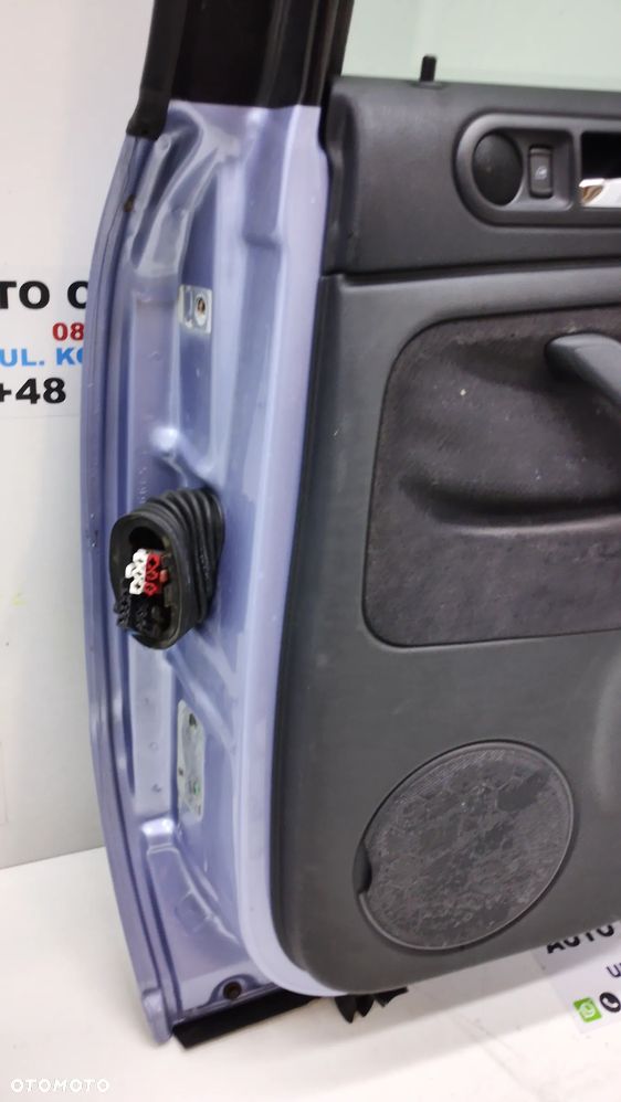 VW Passat B5 Sedan Kombi Drzwi Prawe Lewe Tył  LL5Y - 8