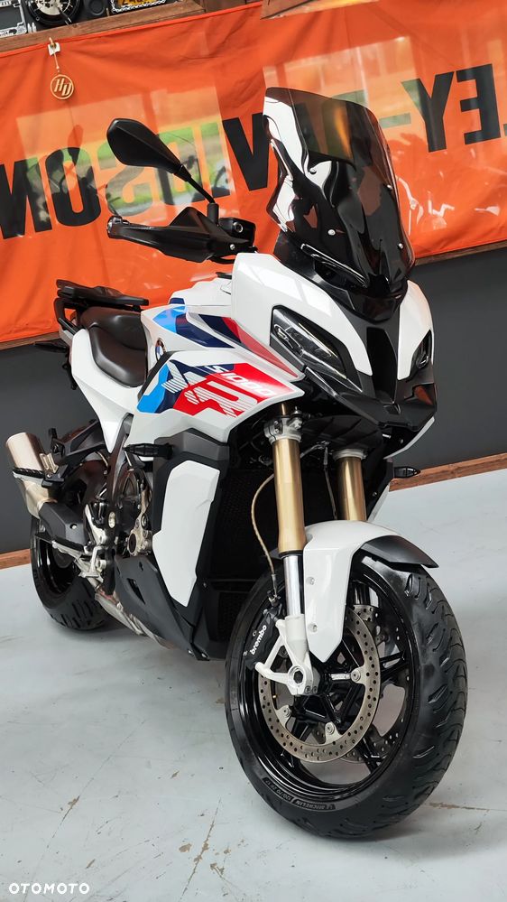 BMW XR - 29