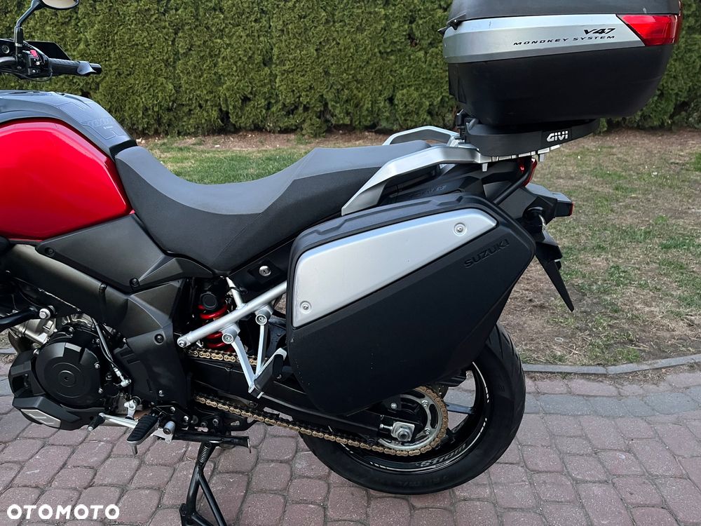 Suzuki DL - 24
