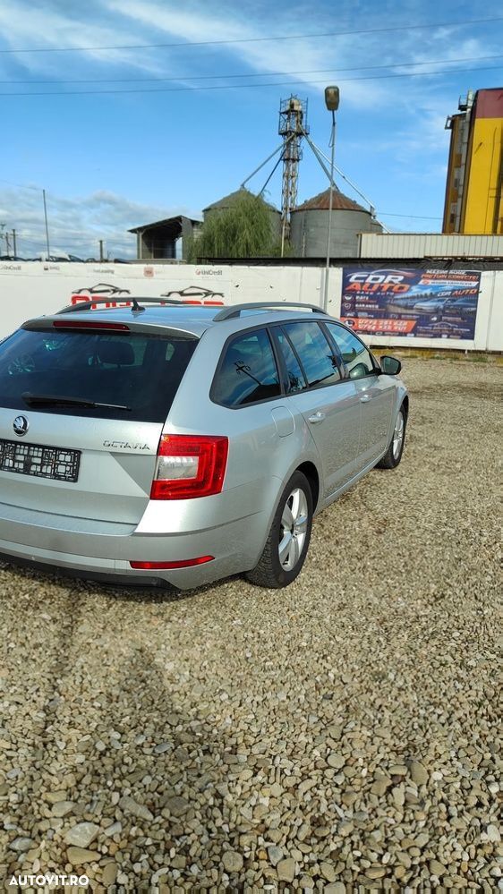 Skoda Octavia - 7