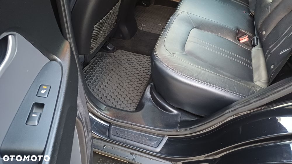 Kia Sportage 2,0 CRDI AWD Spirit - 21