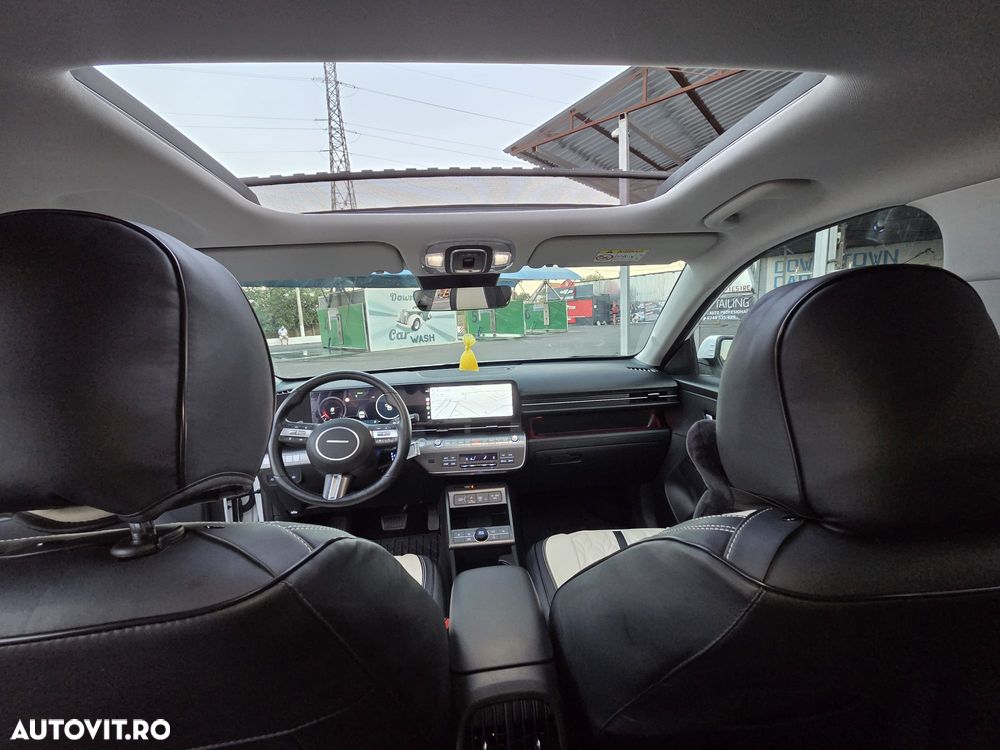 Hyundai KONA - 7